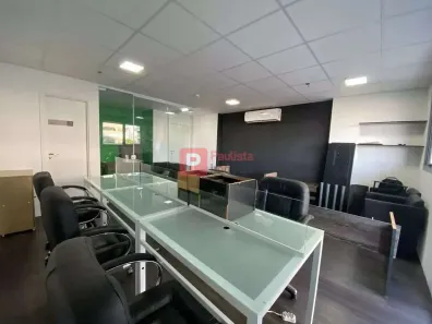Sala Comercial à venda, 44m² no Santo Amaro, São Paulo