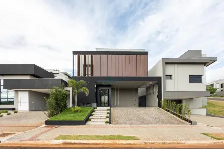 Casa de Condomínio com 3 Quartos à venda, 233m² no Gleba Simon Frazer, Londrina