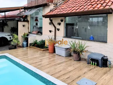 Casa com 3 Quartos à venda, 190m² no Indaiá, Caraguatatuba