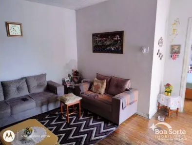 Casa com 2 Quartos à venda, 200m² no Chácara Santo Antônio (Zona Leste), São Paulo