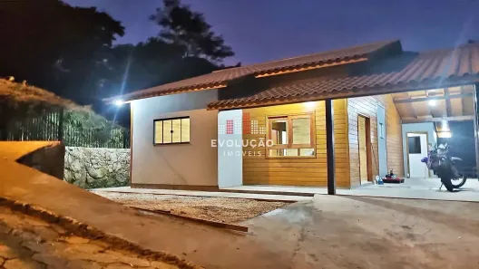 Casa com 3 Quartos à venda, 118m² no Trindade, Florianópolis