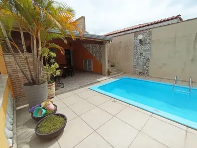 Casa com 4 Quartos à venda, 200m² no Tupi, Praia Grande