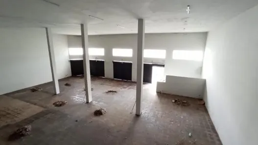 Ponto Comercial para alugar, 560m² no Tibery, Uberlândia
