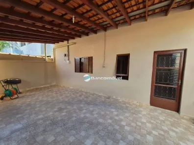 Casa com 3 Quartos para alugar, 90m² no Alto de Pinheiros, Paulínia
