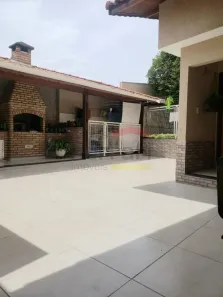 Casa com 2 Quartos à venda, 250m² no Vila Nivi, São Paulo