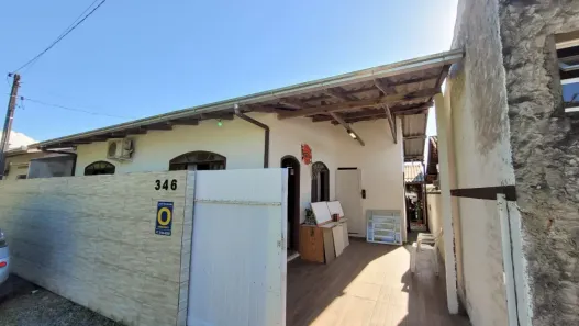 Casa com 5 Quartos à venda, 408m² no Centro, Penha