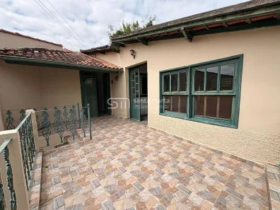 Casa com 3 Quartos à venda, 238m² no Centro, Bananal