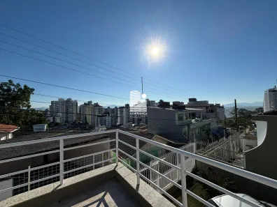 Casa com 2 Quartos à venda, 139m² no Agronômica, Florianópolis