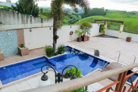 Casa com 5 Quartos à venda, 590m² no Jardim Amália, Volta Redonda
