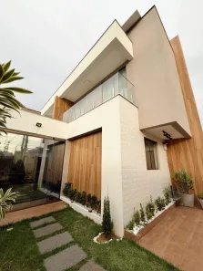 Casa com 3 Quartos à venda, 170m² no Morada de Laranjeiras, Serra