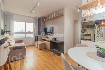 Apartamento com 2 Quartos à venda, 62m² no Navegantes, Porto Alegre