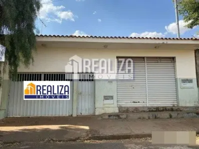 Casa com 3 Quartos à venda, 143m² no Jardim Maracanã, Uberaba
