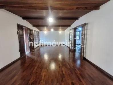 Casa com 5 Quartos para alugar, 393m² no Coração Eucarístico, Belo Horizonte
