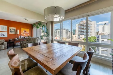 Apartamento com 3 Quartos à venda, 120m² no Moinhos de Vento, Porto Alegre