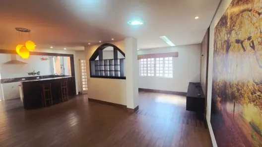Casa com 4 Quartos à venda, 124m² no Jardim Imperial, Cuiabá