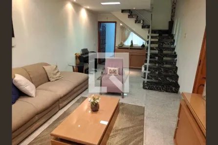 Casa com 3 Quartos à venda, 216m² no Jardim Textil, São Paulo