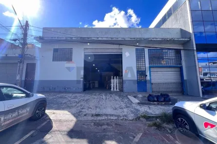 Prédio Comercial à venda, 600m² no Área de Desenvolvimento Econômico, Brasília