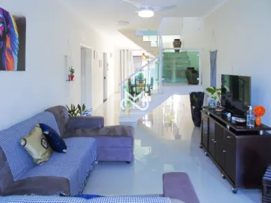 Casa com 4 Quartos à venda, 290m² no Vista Linda, Bertioga