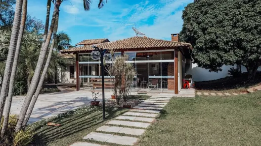 Casa com 3 Quartos à venda, 120m² no Jardim Itatiaia 2, Londrina