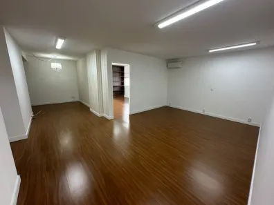 Sala Comercial para alugar, 95m² no Centro, Florianópolis