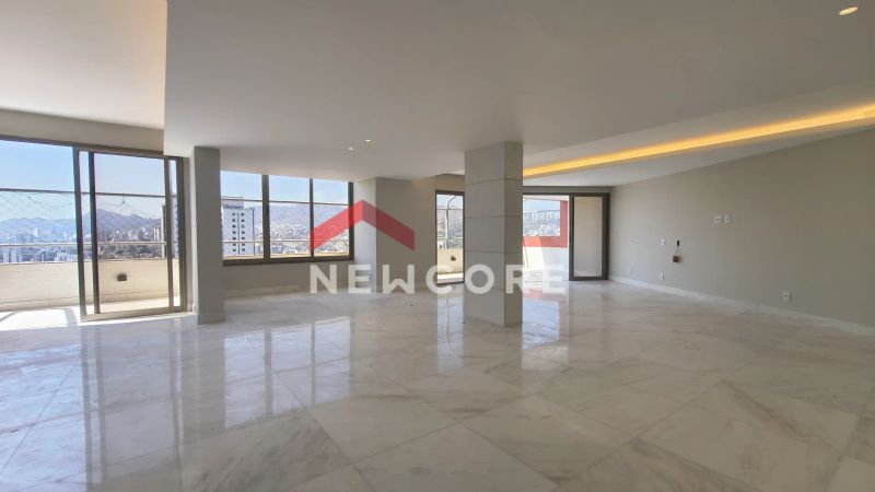 Apartamento com 5 quartos — Luxemburgo, Belo Horizonte