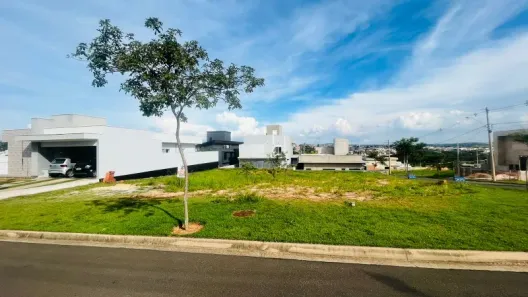 Lote/Terreno à venda, 302m² no Reserva Central Parque, Salto