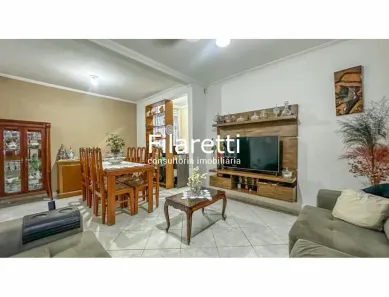 Sobrado com 4 Quartos à venda, 172m² no Parque Residencial Flor do Vale, Tremembé