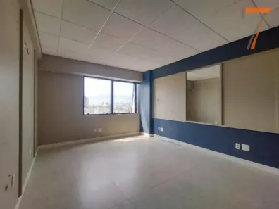 Sala Comercial à venda, 27m² no Estreito, Florianópolis