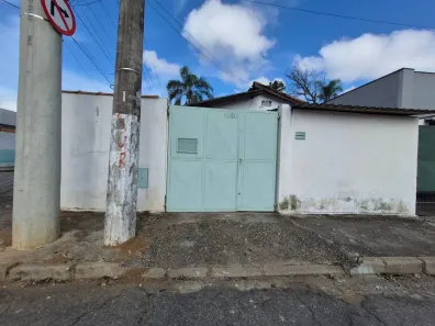 Casa com 2 Quartos para alugar, 112m² no Vila São Bento, São José dos Campos