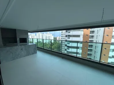 Apartamento com 4 Quartos à venda, 203m² no Alphaville I, Salvador