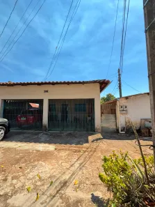 Casa com 3 Quartos à venda, 225m² no Jardim Califórnia, Goiânia