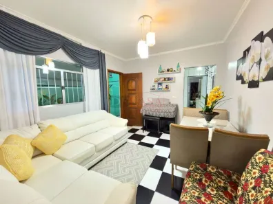 Sobrado com 3 Quartos à venda, 180m² no Vila União (Zona Leste), São Paulo