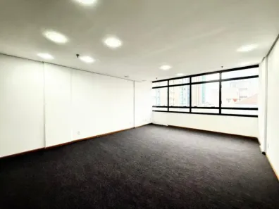 Ponto Comercial para alugar, 50m² no São Geraldo, Porto Alegre