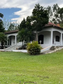 Fazenda/Sítio com 3 Quartos à venda, 300m² no , Cunha