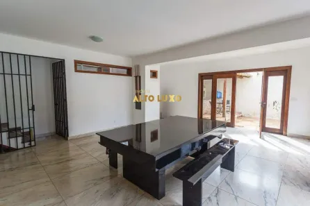Casa com 5 Quartos para alugar, 427m² no Mangabeiras, Belo Horizonte