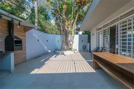 Casa com 3 Quartos à venda, 162m² no Granja Julieta, São Paulo