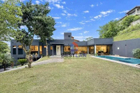 Casa com 4 Quartos à venda, 274m² no Jardim Indaiá, Embu das Artes