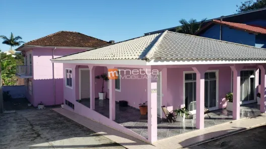 Casa com 7 Quartos à venda, 312m² no Lagoa da Conceição, Florianópolis