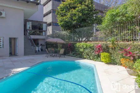 Casa com 4 Quartos à venda, 350m² no Auxiliadora, Porto Alegre