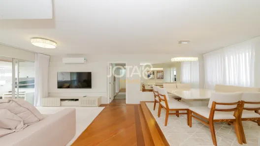 Apartamento com 3 Quartos para alugar, 119m² no Batel, Curitiba