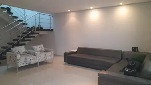 Sobrado com 3 Quartos à venda, 300m² no Jardim Guapira, São Paulo