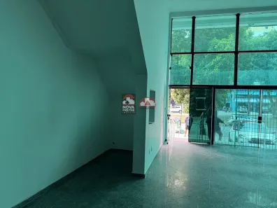 Ponto Comercial para alugar, 243m² no Jardim Satélite, São José dos Campos