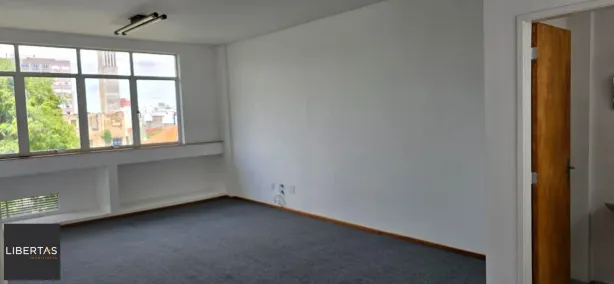 Sala Comercial com 1 Quarto à venda, 35m² no São Geraldo, Porto Alegre