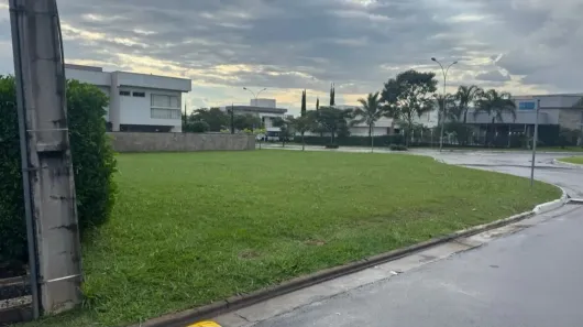 Lote/Terreno à venda, 618m² no Jardins Lisboa, Goiânia