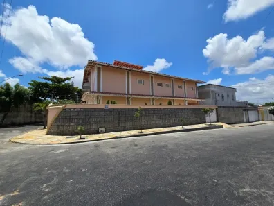 Sobrado com 5 Quartos à venda, 384m² no Padre Andrade, Fortaleza