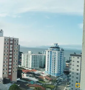 Apartamento com 3 Quartos à venda, 92m² no Barreiros, São José