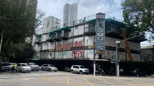 Prédio Comercial à venda, 2450m² no Umarizal, Belém