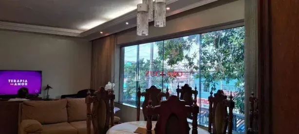 Sobrado com 3 Quartos à venda, 184m² no Jardim Santa Mena, Guarulhos
