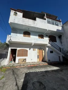 Casa com 5 Quartos à venda, 480m² no Patronato, São Gonçalo
