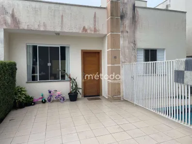 Casa de Condomínio com 2 Quartos à venda, 79m² no Itaoca, Guararema